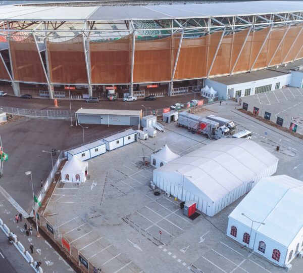 Installation de chapiteaux pour la CAN 2023 au STADE DE LA PAIX de BOUAKE